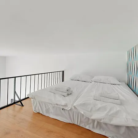 Apartment Downtown Chmielna Park Studio Danzig